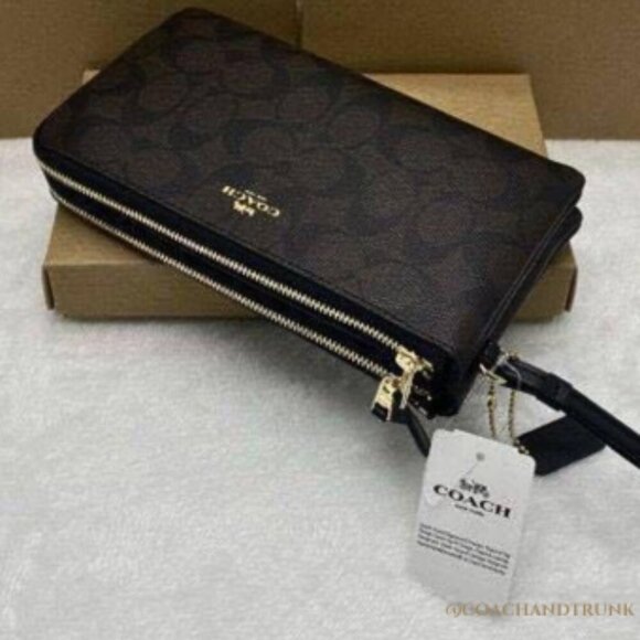 NWT COACH DOUBLE Corner Zip Wristlet In Signature "C" Dark Brown Gold Accents - Picture 12 of 14